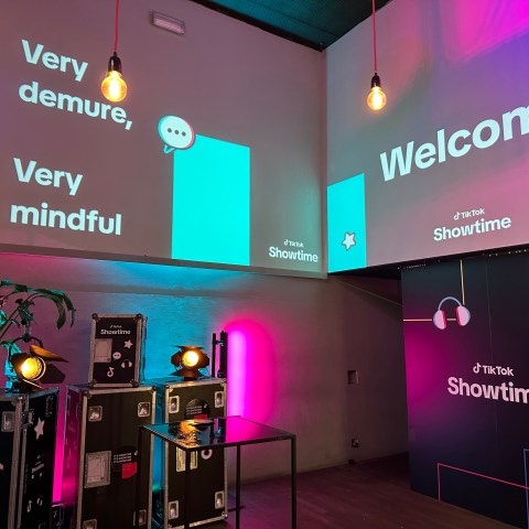 Bar at Boom Chicago during the TikTok event